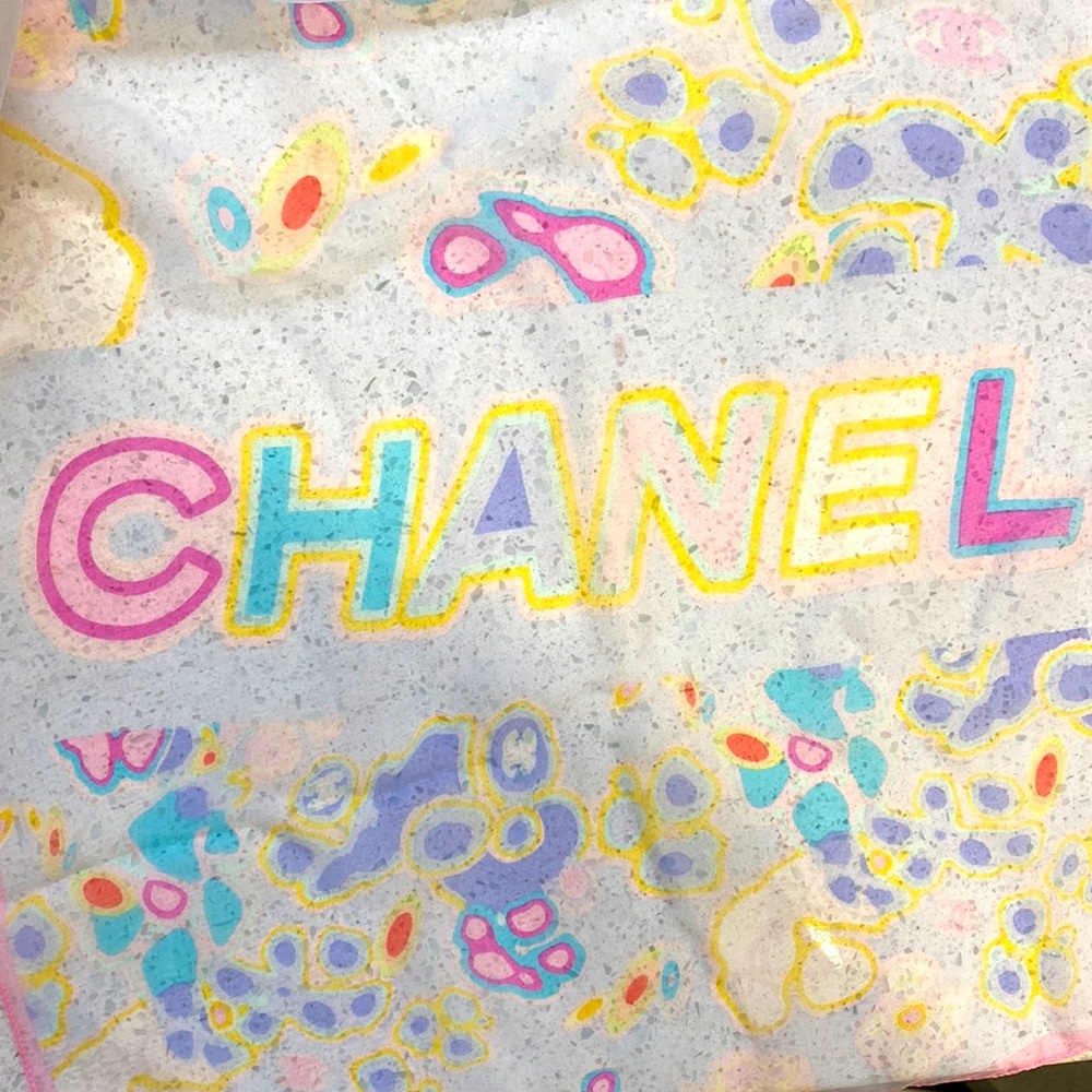 Chanel scarf - Picture 2 of 8